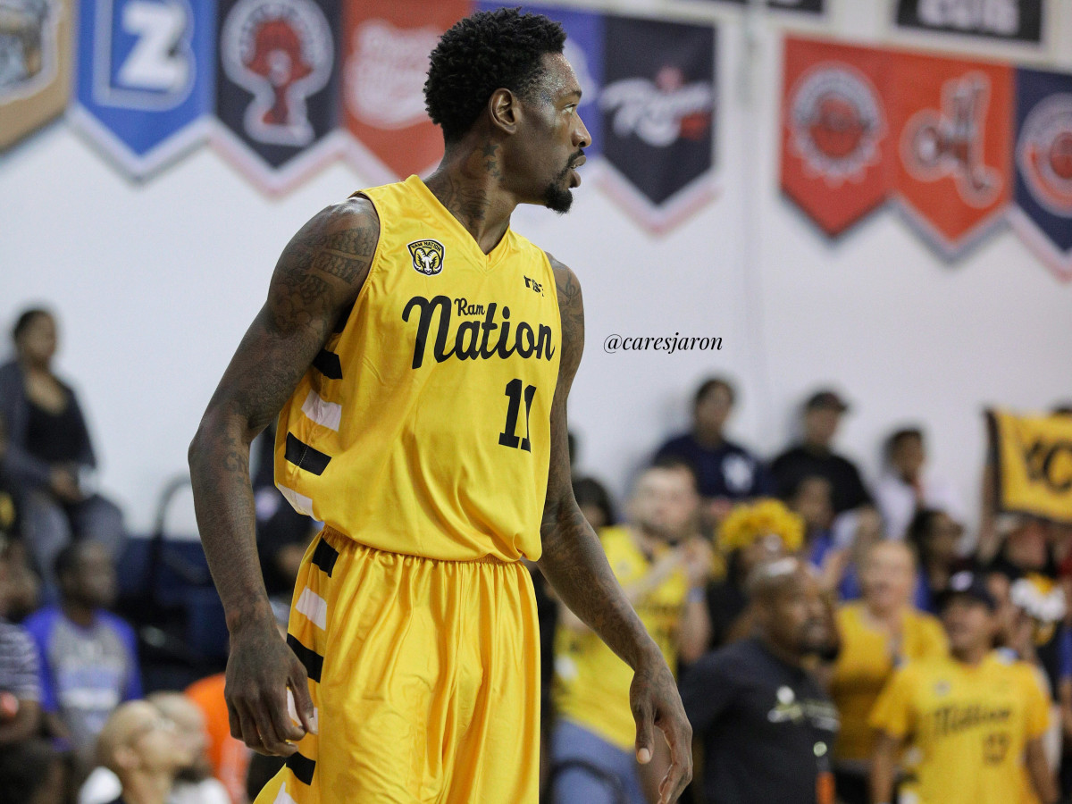 larry-sanders-big3.jpg